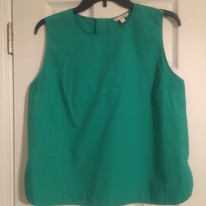 Gap sleeveless shirt, size large